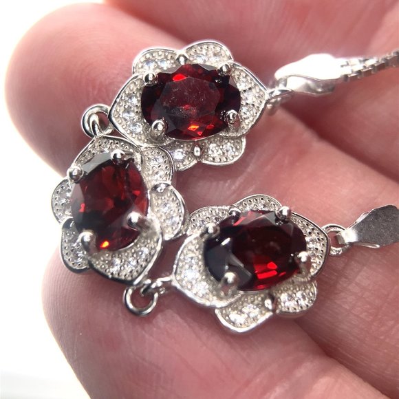 Pyrope Garnet 4.20ct Platinum Finish Solid 925 Sterling Silver Bracelet